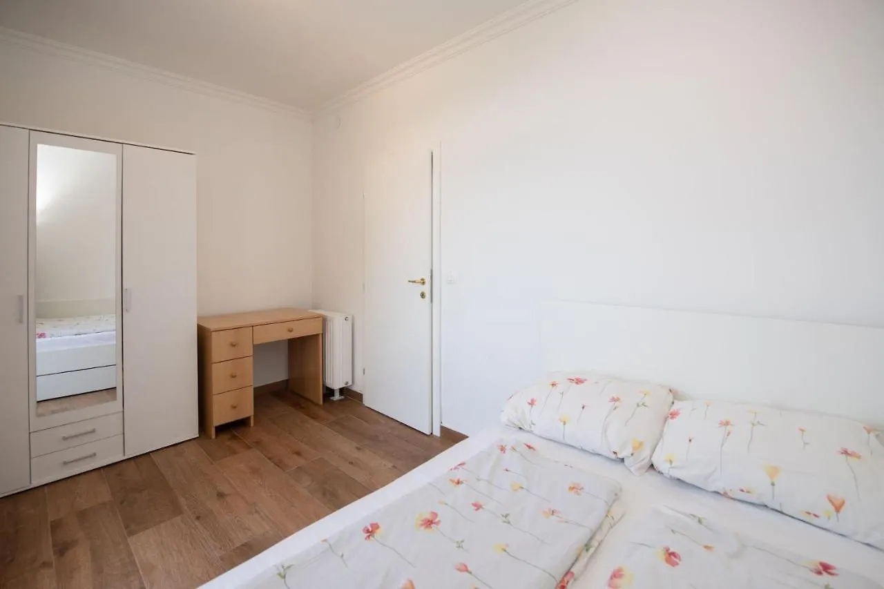 Apartments Villa Anna Icici
