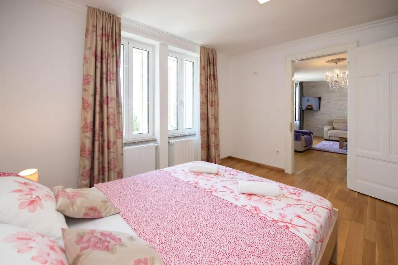 Apartments Villa Anna Icici Croatia