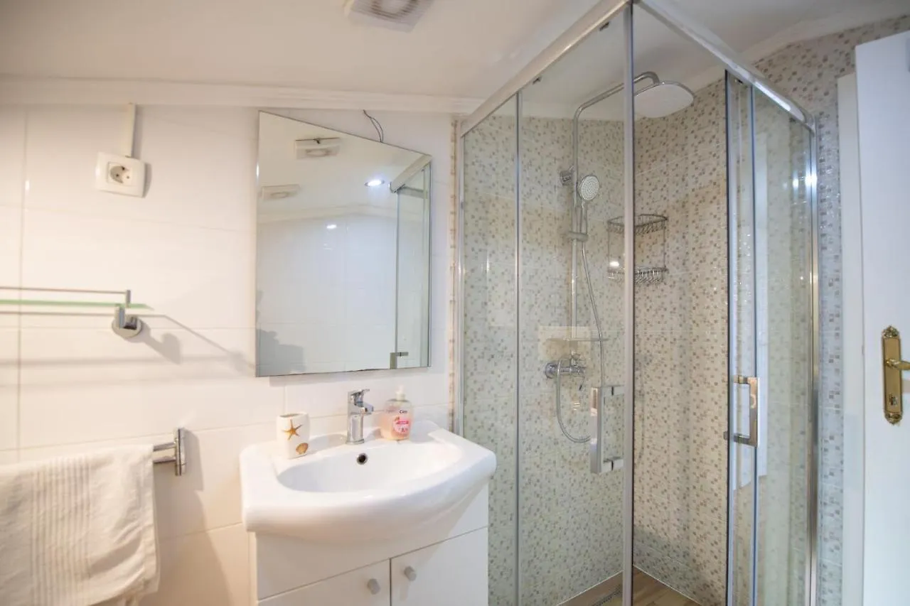 Apartments Villa Anna Icici